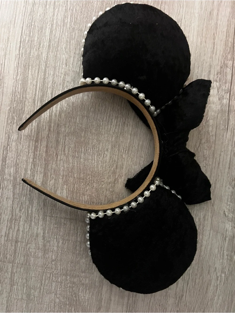 Disney Black Pearl Trim Velvet Minnie Ears Headband